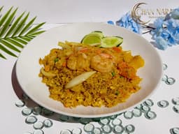 Pineapple Fried Rice with white or brown rice, pineapple, raisins and curry powder