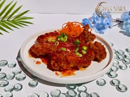 Thai Chicken Wings (5pcs) with Thai sweet and spicy sauce